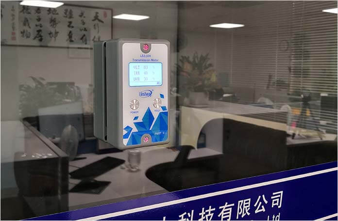 LS110H太阳膜测试仪测建筑门窗
